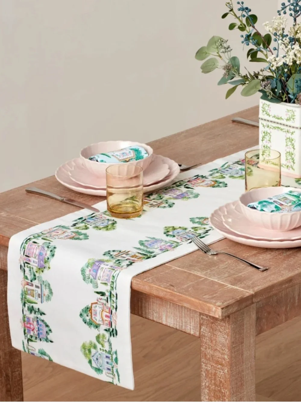 Lennox Spice Village White Table Runner
